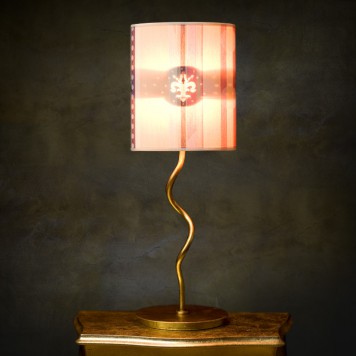 medici-pink-ON-table-lamp