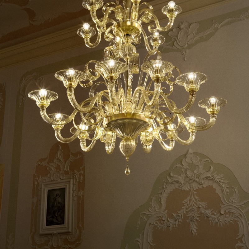 206-12+6 chandelier in amber